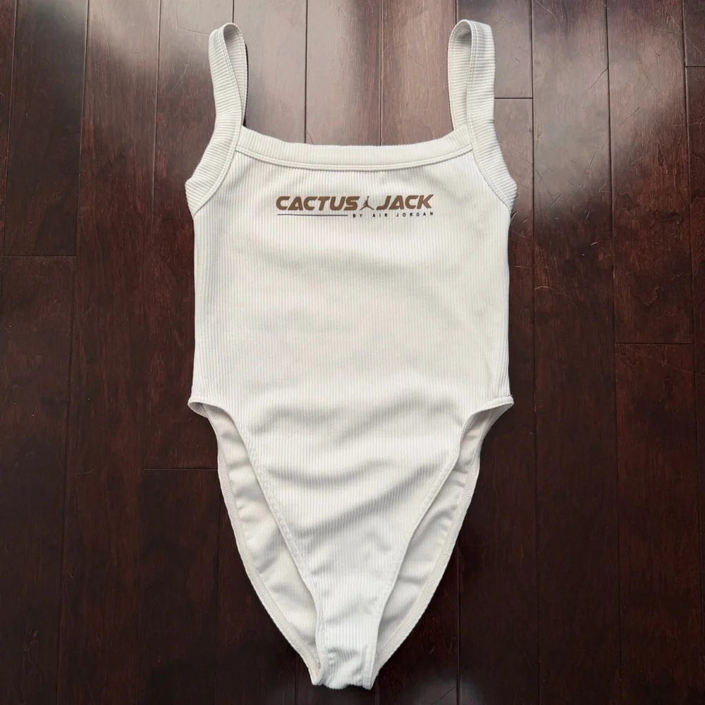 Jordan x Travis Scott Cactus Jack Women's Bodysuit Sail - Small - Picture 1 of 9